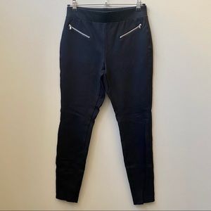 A New Day | Black Zipper Pocket Leggings